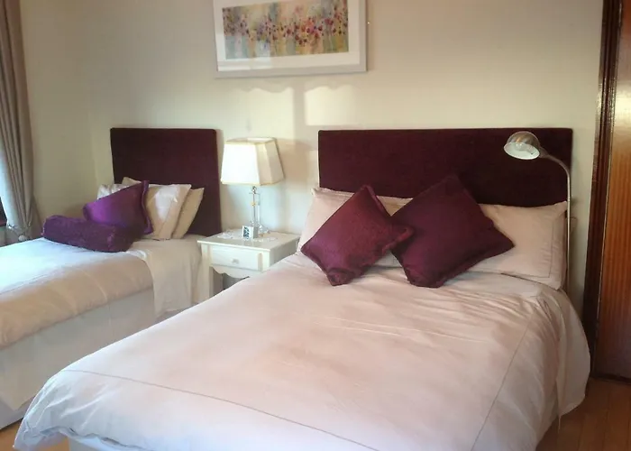 Louth Hall 4* Tallanstown